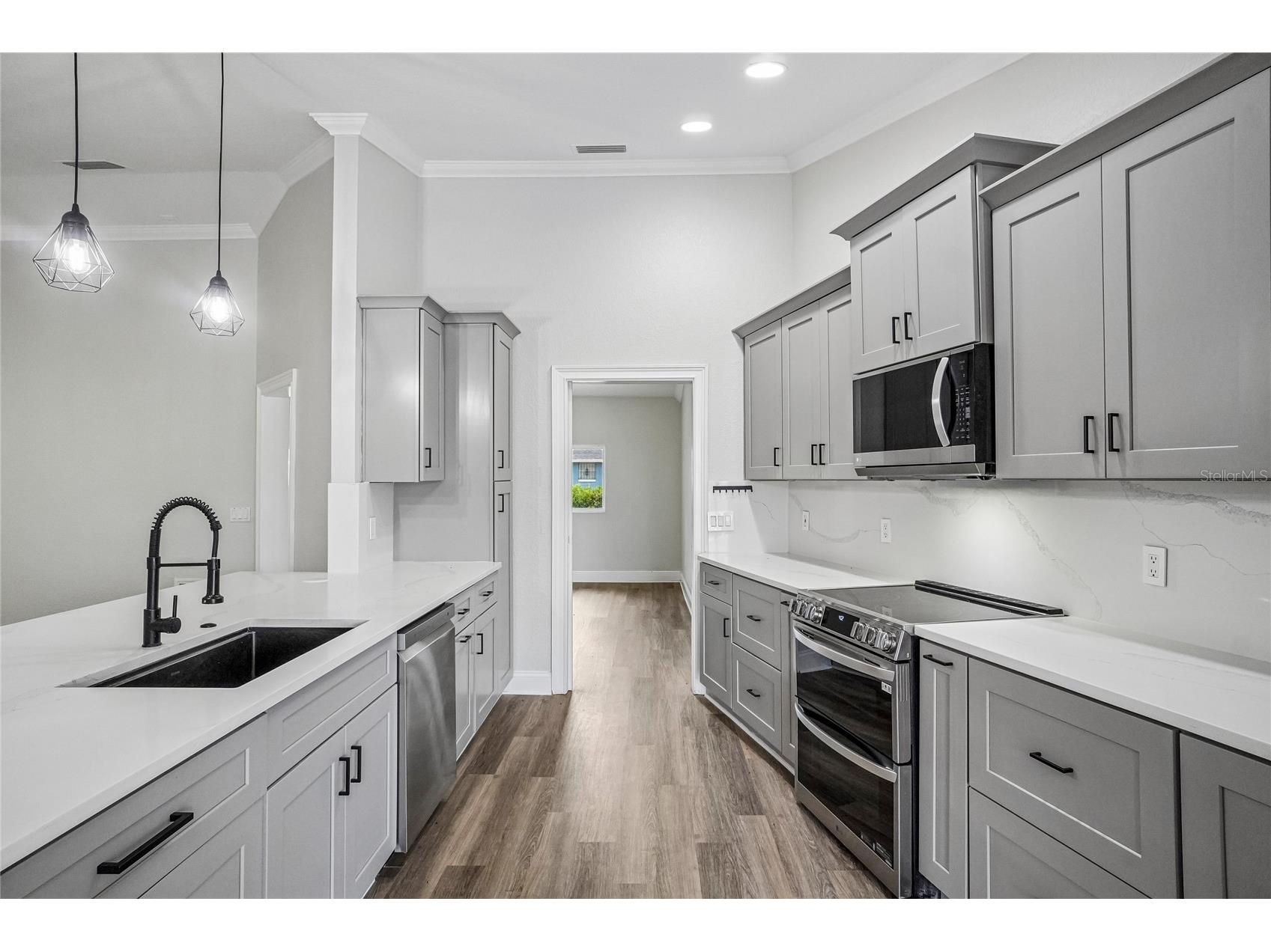 5609 Executive Drive New Port Richey FL 34652 O6399373 image48