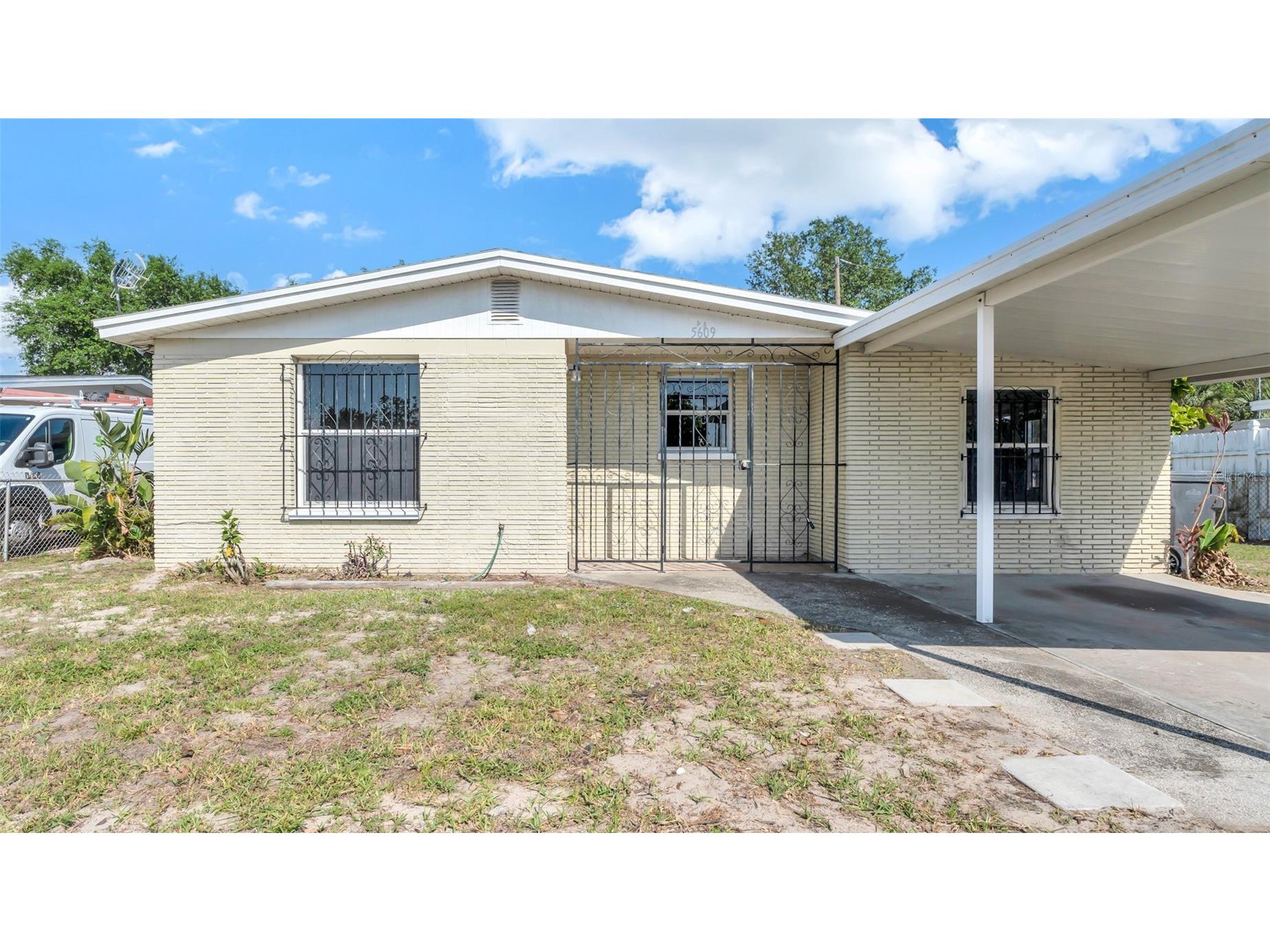 5609 Golden Drive Tampa FL 33634 TB8515348 image1