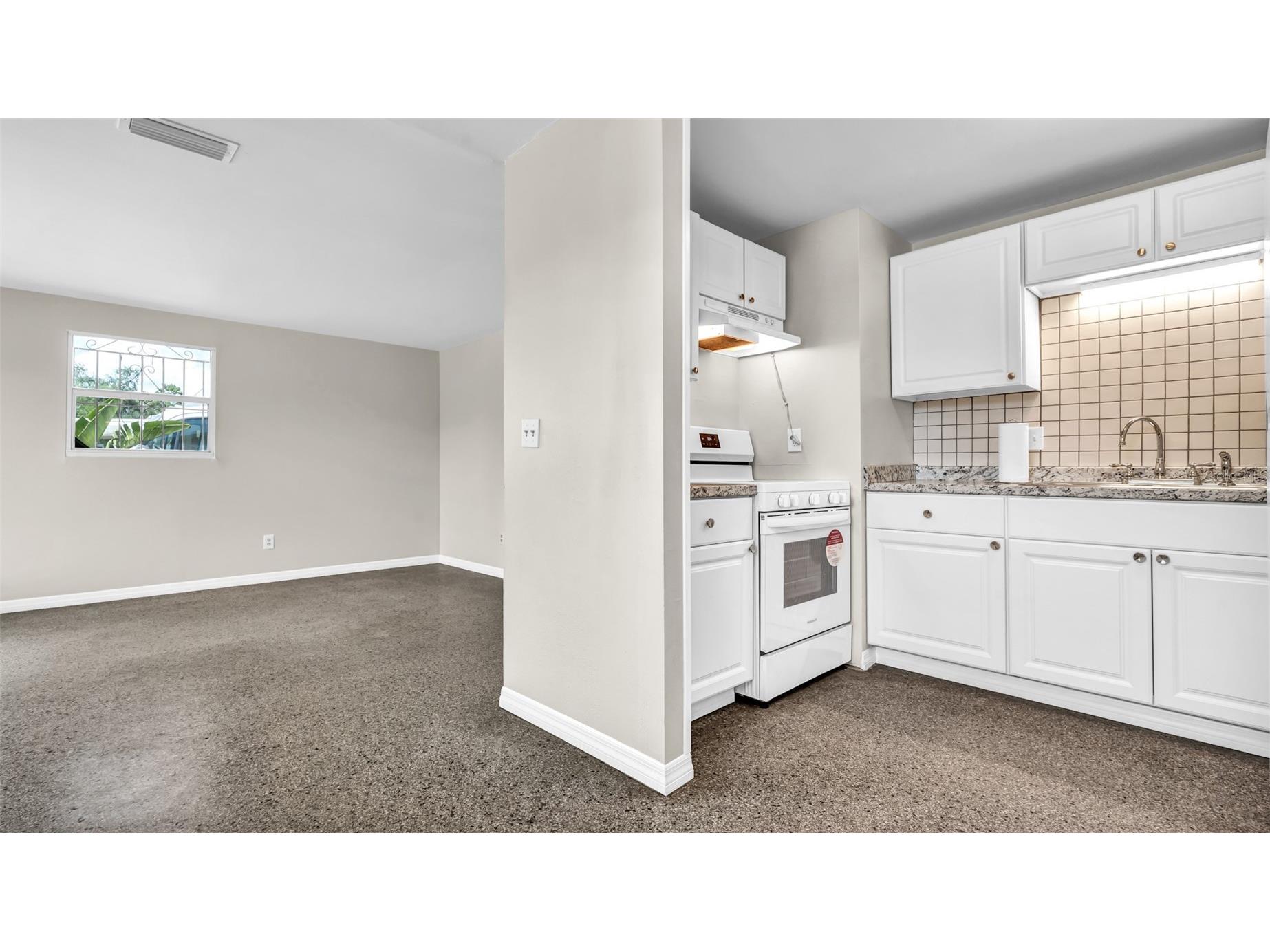5609 Golden Drive Tampa FL 33634 TB8515348 image11
