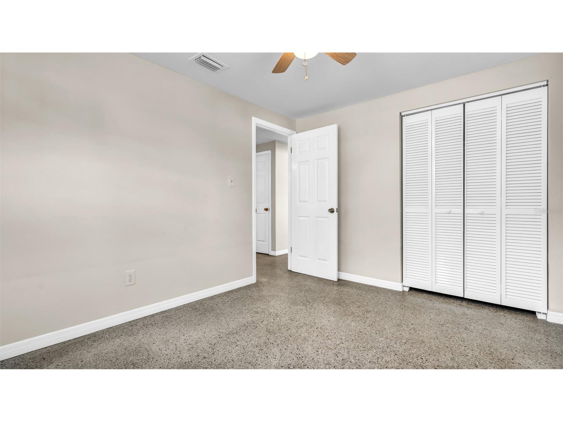 5609 Golden Drive Tampa FL 33634 TB8515348 image20