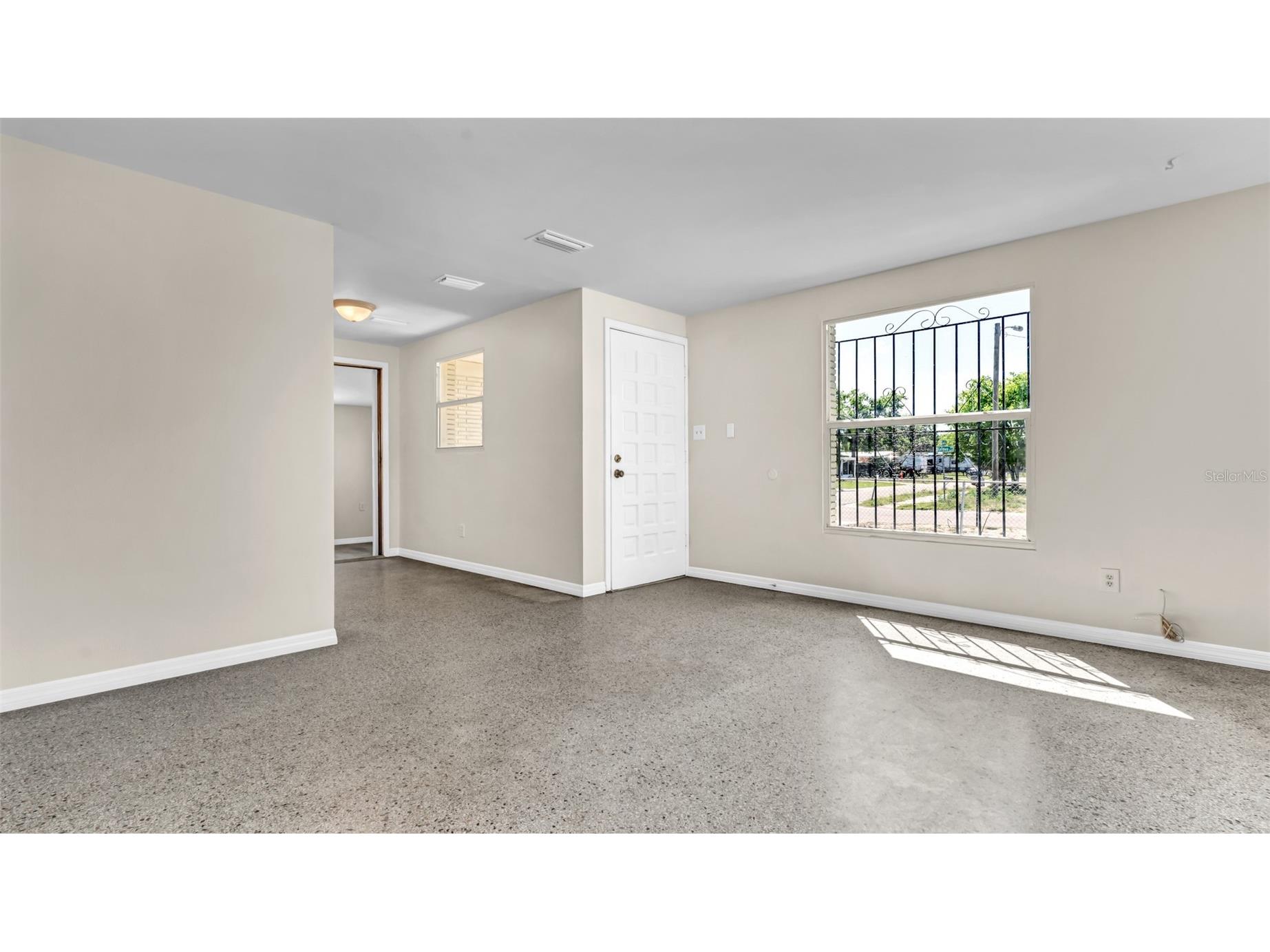 5609 Golden Drive Tampa FL 33634 TB8515348 image8