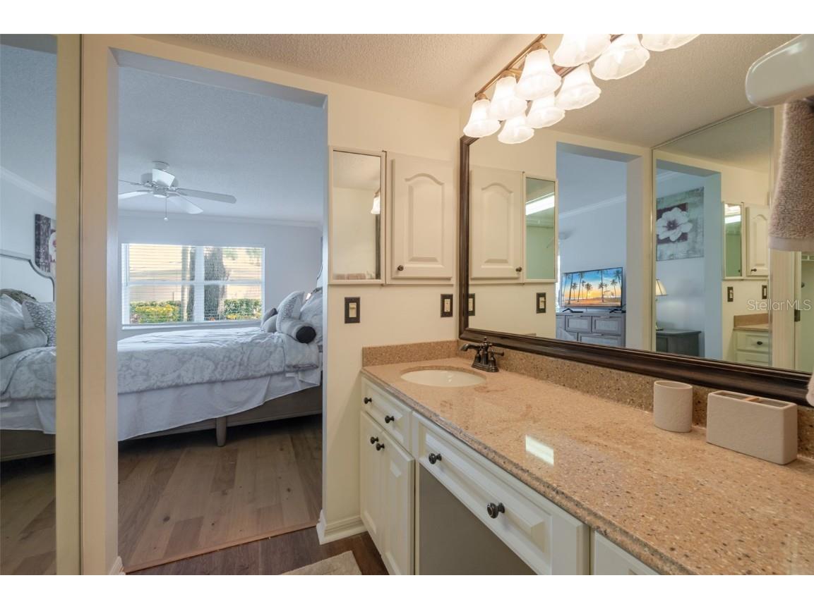 5609 Sheffield Green Circle #5609 Sarasota FL 34233 A4646270 image46