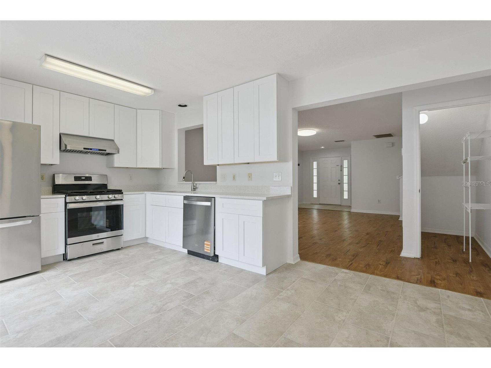 5609 Tanagergrove Way Lithia FL 33547 O6396529 image11