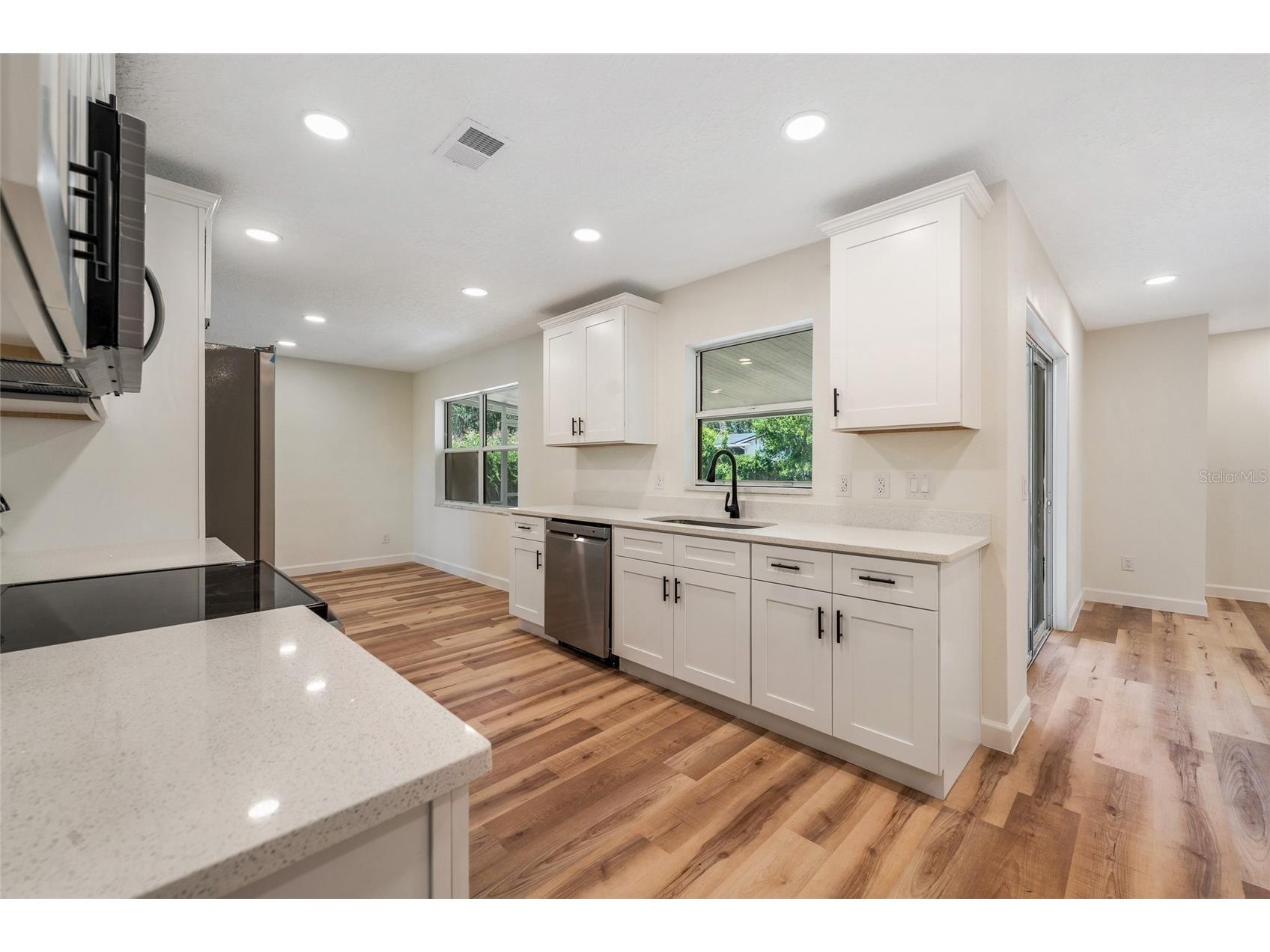 5609 Valley Oak Road Orlando FL 32808 O6406214 image10