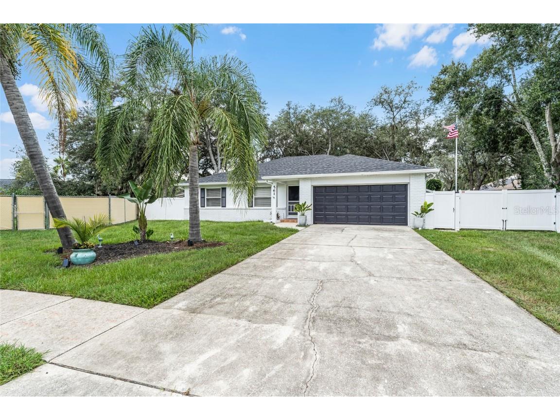 561 Chula Woods Court Chuluota FL 32766 O6137395 image1