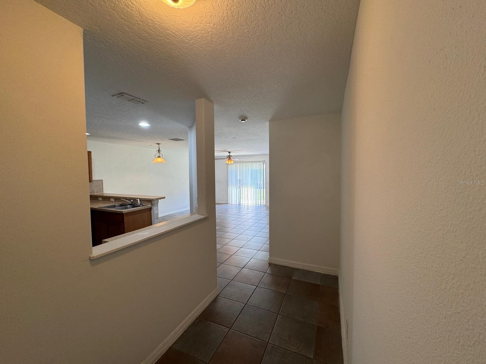 561 Cresting Oak Circle #86 Orlando FL 32824 S5151846 image3