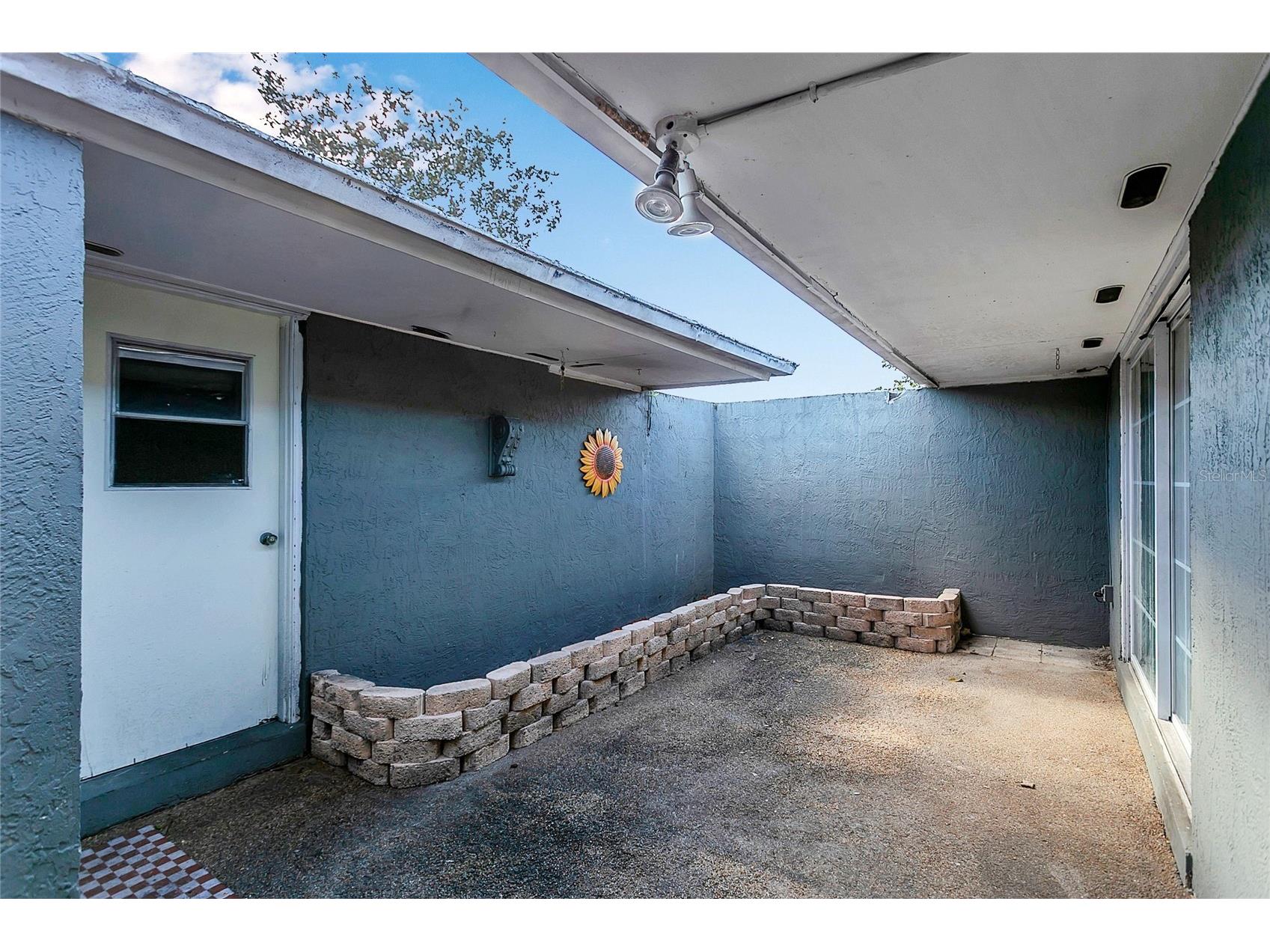 561 E Orange Street Altamonte Springs FL 32701 G5107755 image3