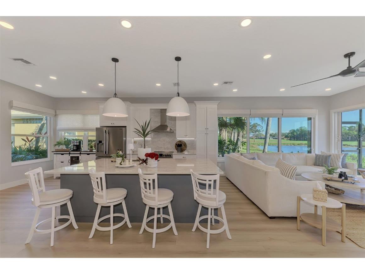 561 Fallbrook Drive Venice FL 34292 - No name A4675638 image14