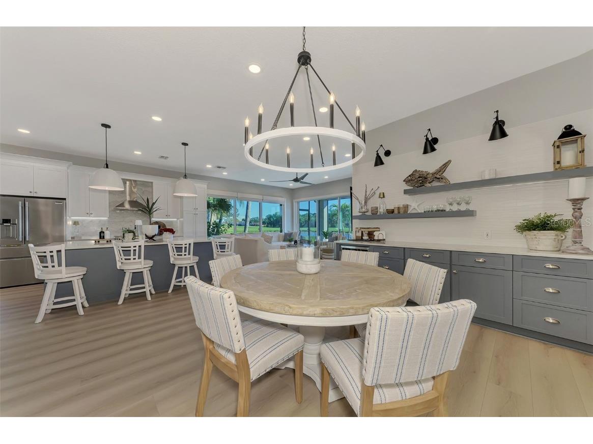 561 Fallbrook Drive Venice FL 34292 - No name A4675638 image21