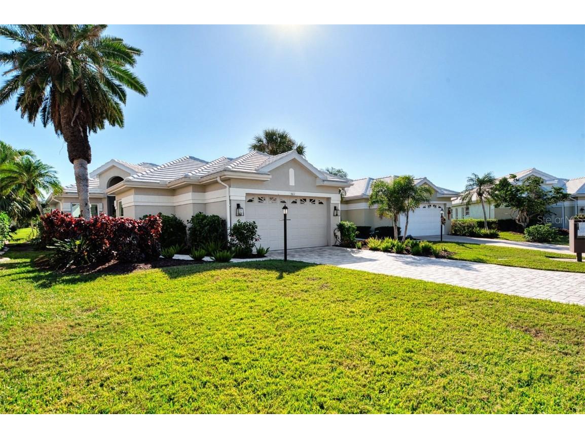561 Fallbrook Drive Venice FL 34292 - No name A4675638 image3