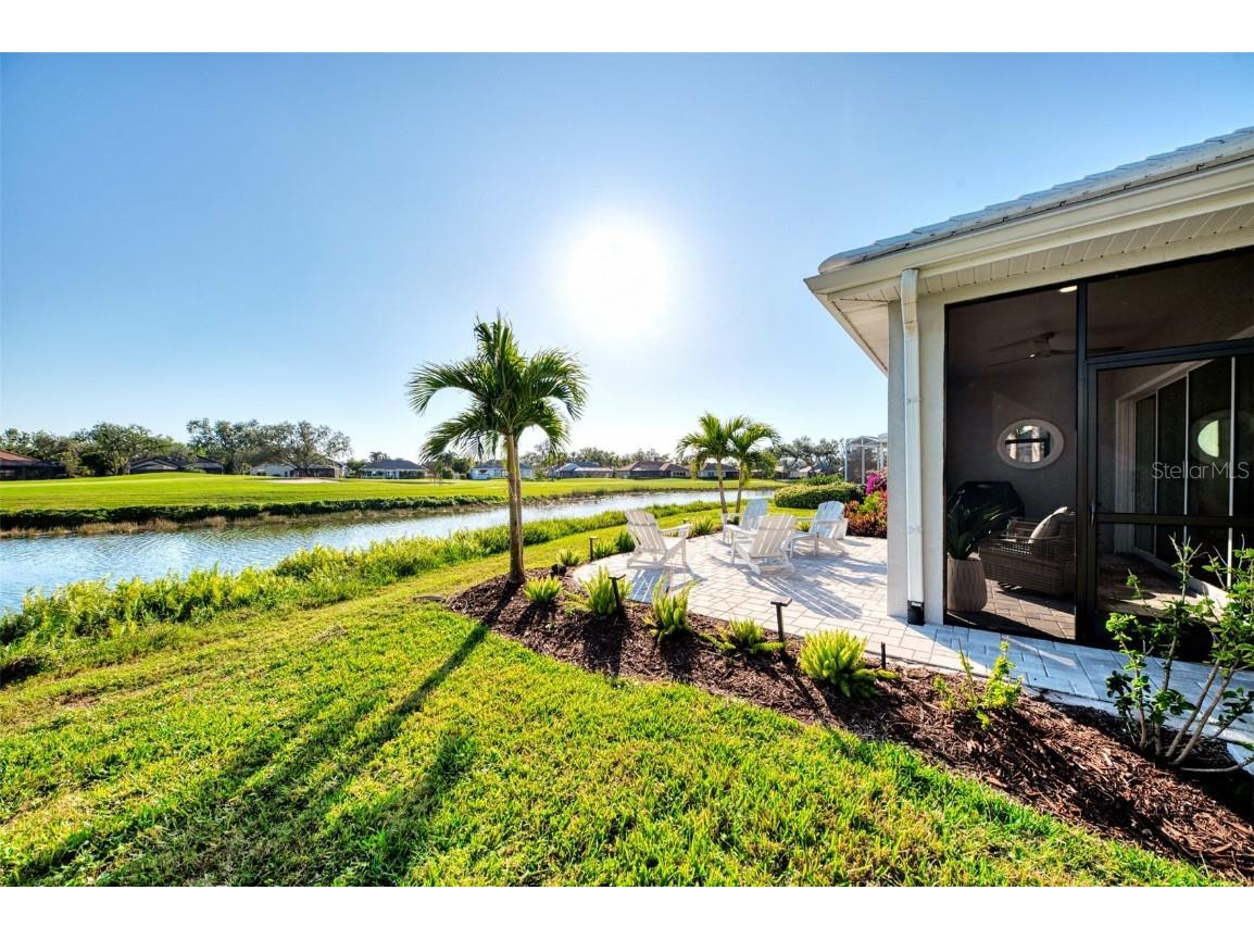 561 Fallbrook Drive Venice FL 34292 - No name A4675638 image43
