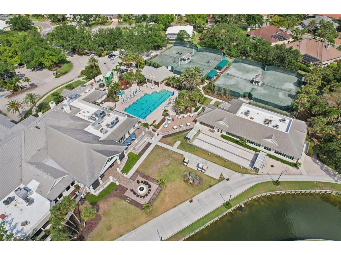 561 Fallbrook Drive Venice FL 34292 - No name A4675638 image65