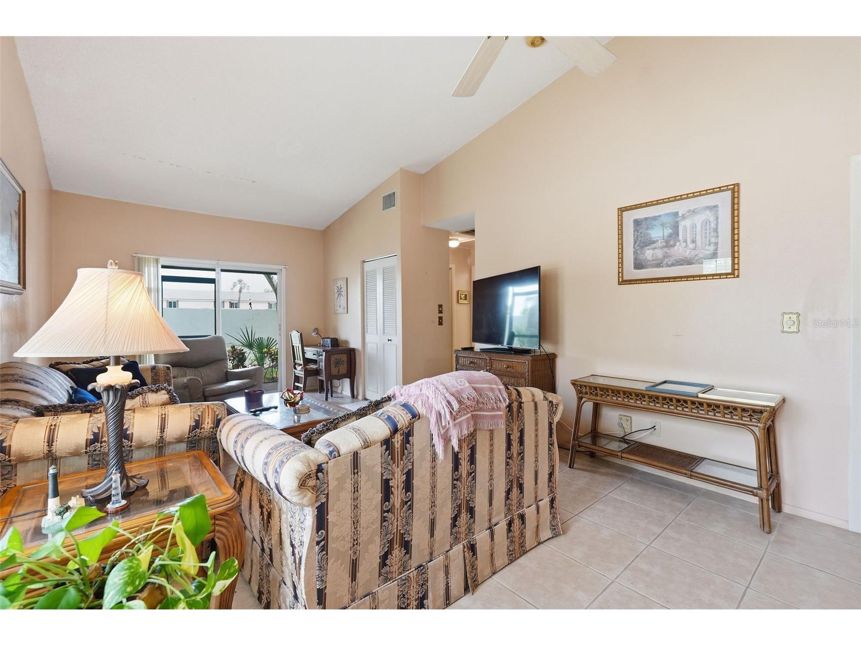 561 Laguna Vista Court Largo FL 33771 TB8512559 image15