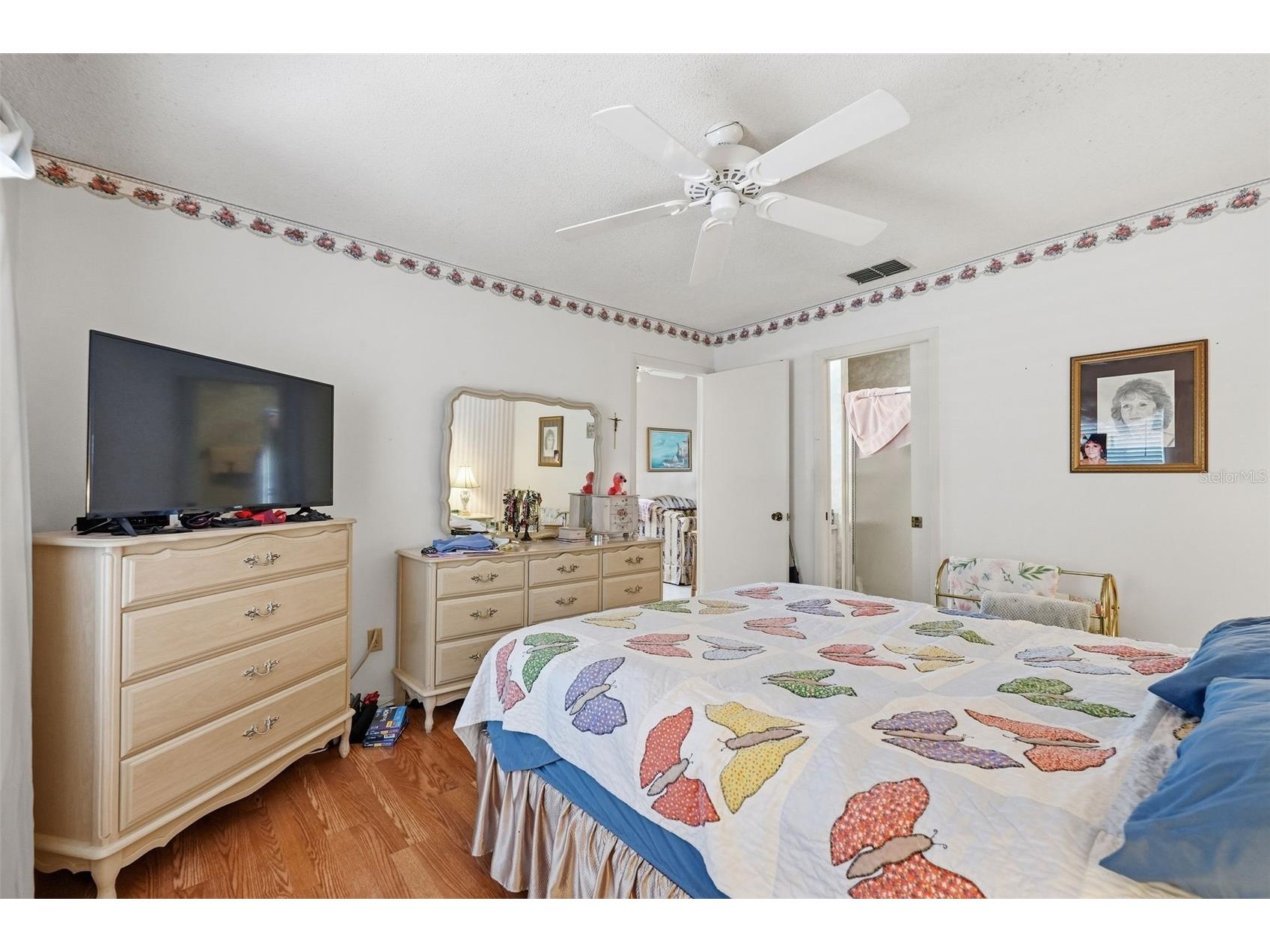 561 Laguna Vista Court Largo FL 33771 TB8512559 image18