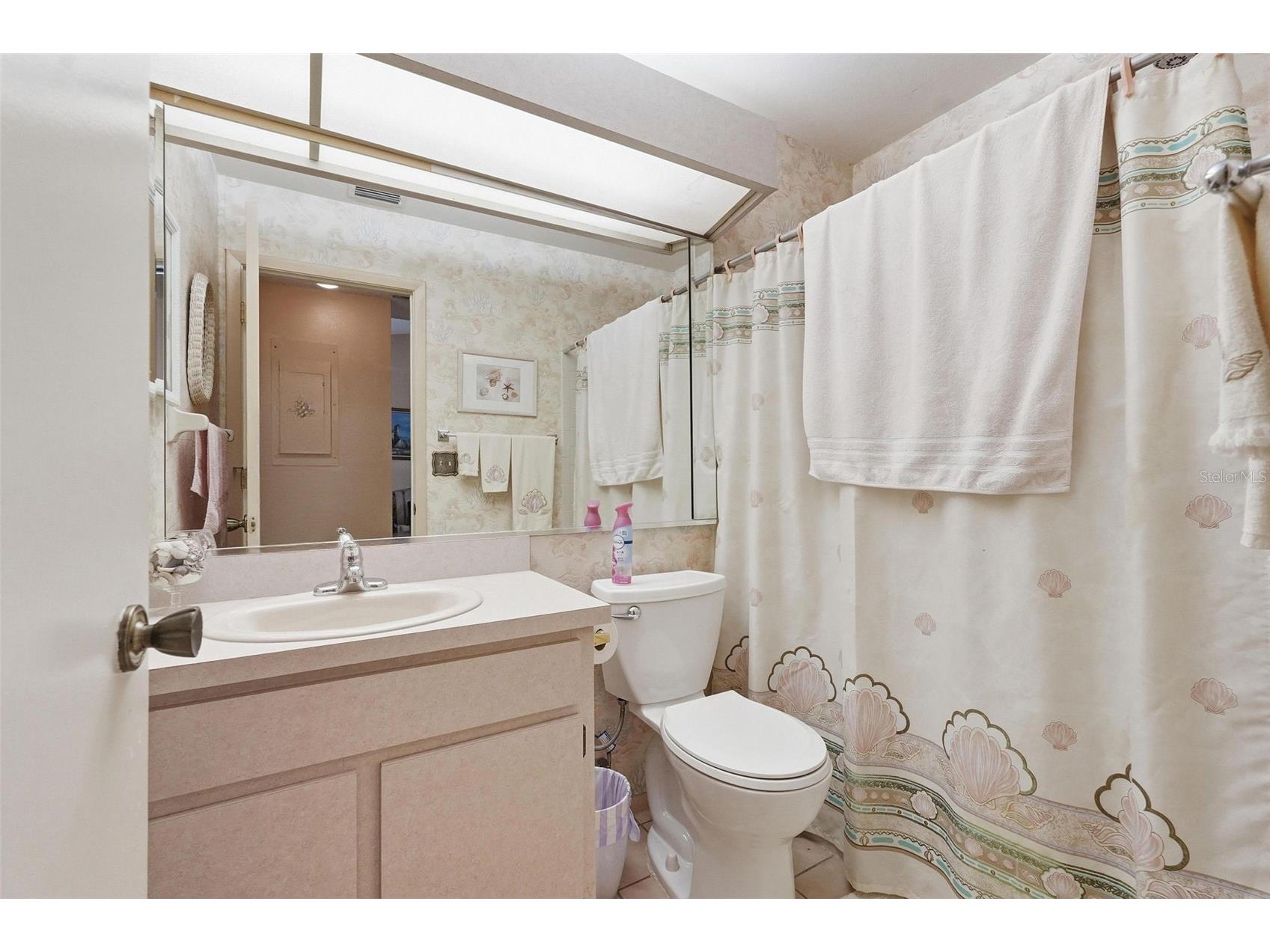561 Laguna Vista Court Largo FL 33771 TB8512559 image24