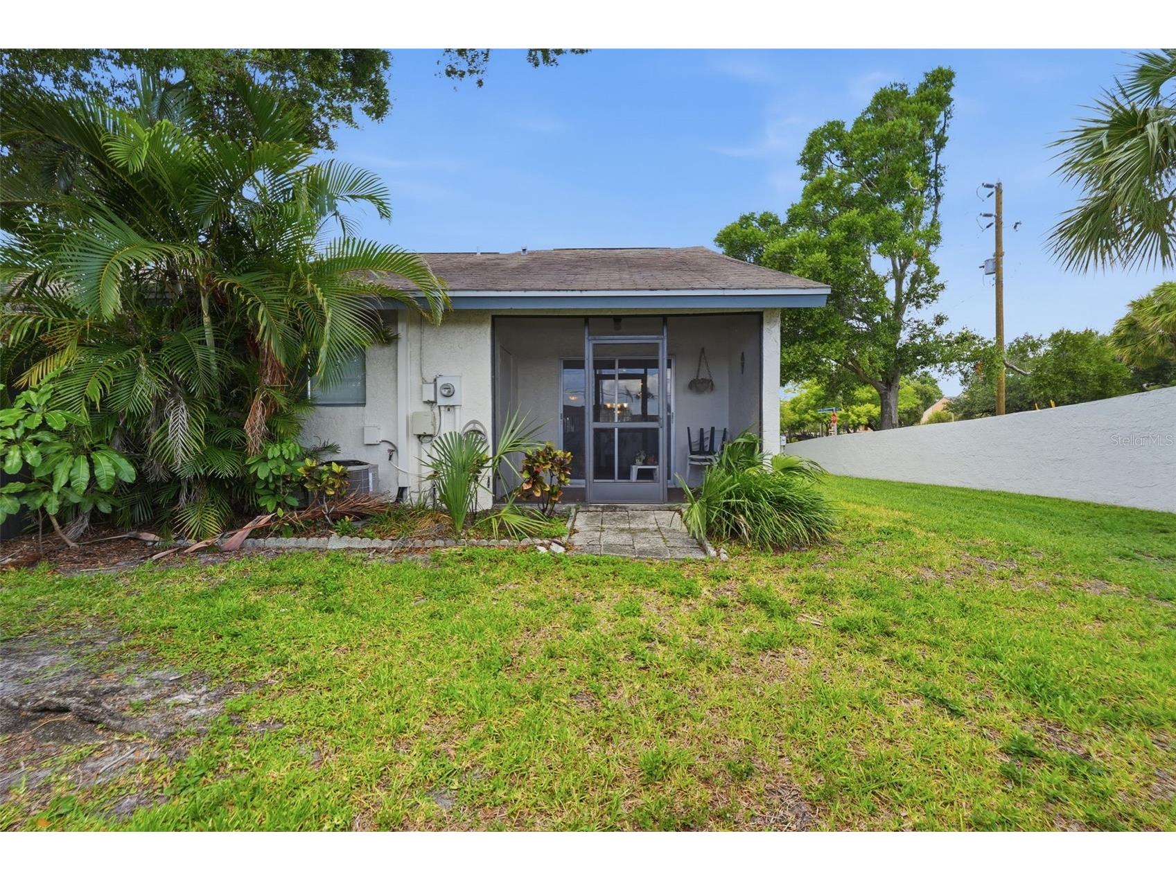 561 Laguna Vista Court Largo FL 33771 TB8512559 image26