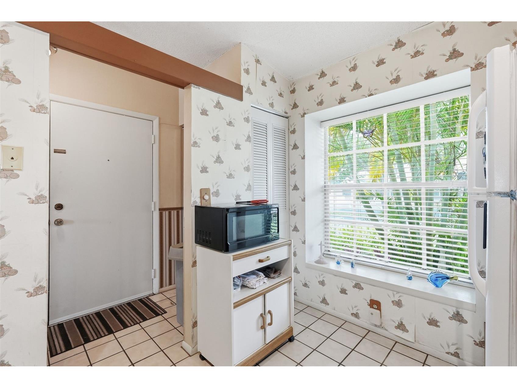 561 Laguna Vista Court Largo FL 33771 TB8512559 image8