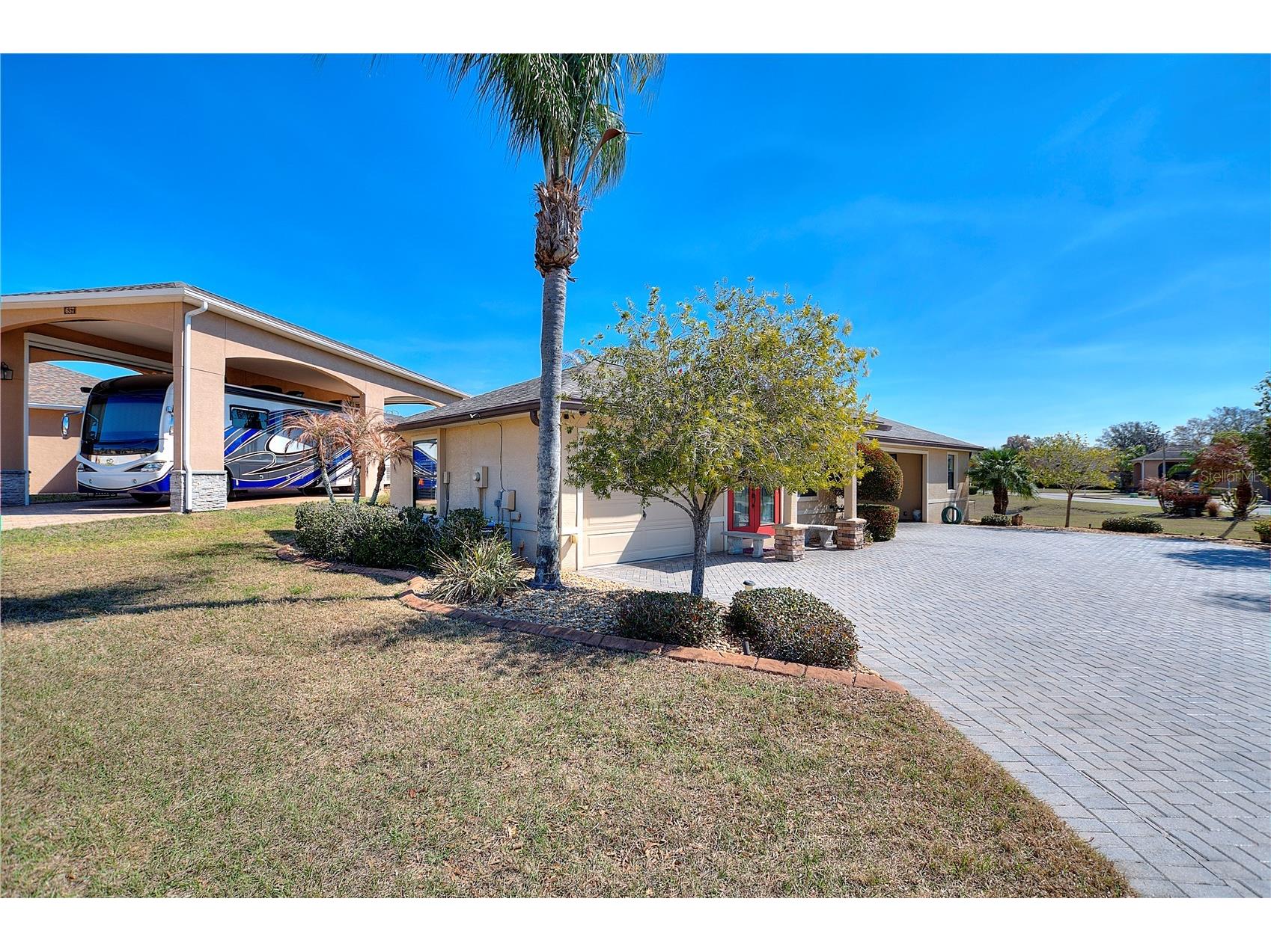 561 Meandering Way Polk City FL 33868 L4959843 image4