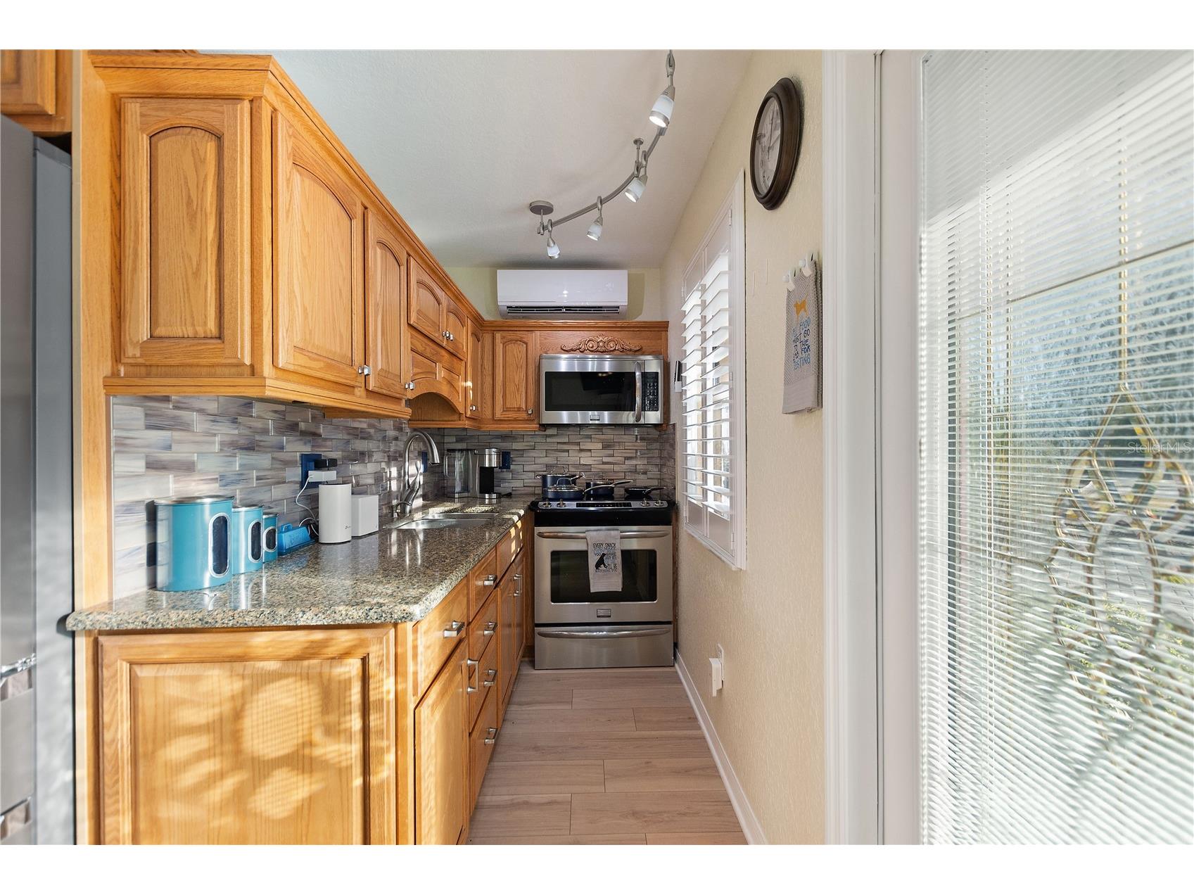 561 Meandering Way Polk City FL 33868 L4959843 image9