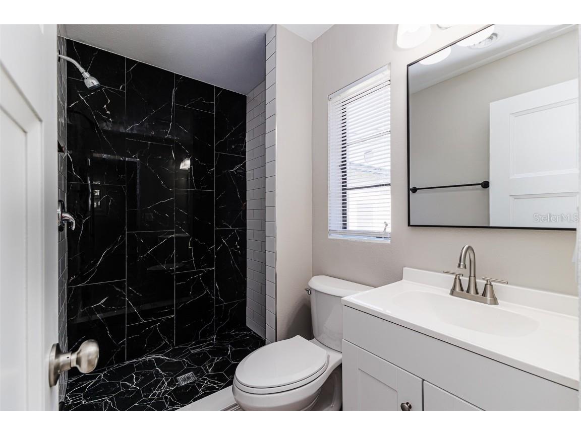 561 N Dollins Avenue Orlando FL 32805 O6364653 image23