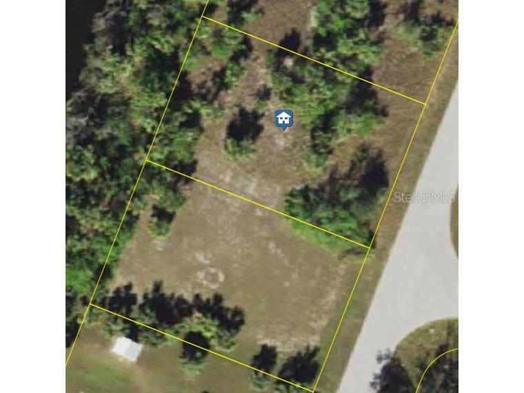 561 Pembroke Drive Port Charlotte FL 33954 C7511735 image1