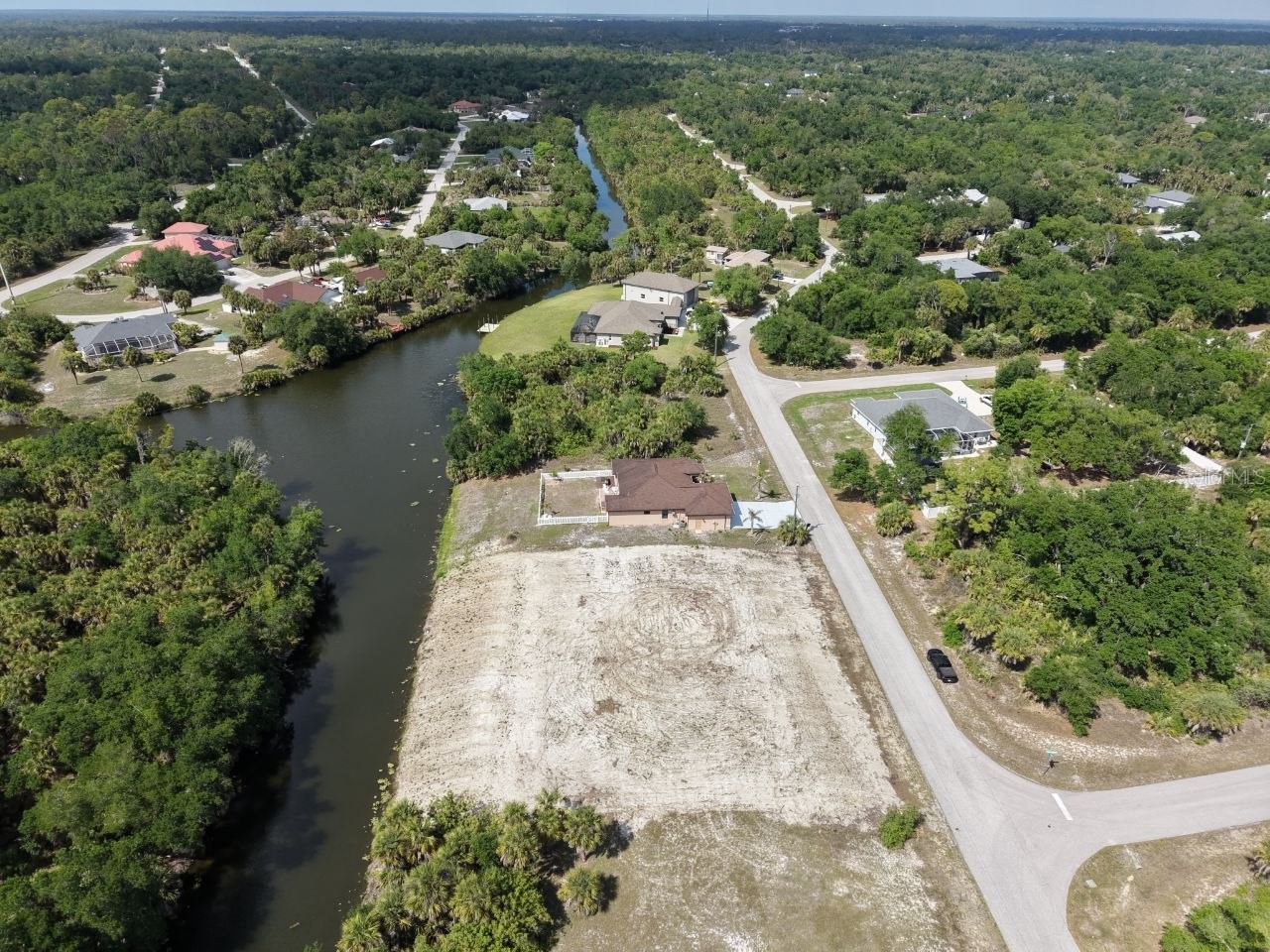 561 Pembroke Drive Port Charlotte FL 33954 C7525074 image3