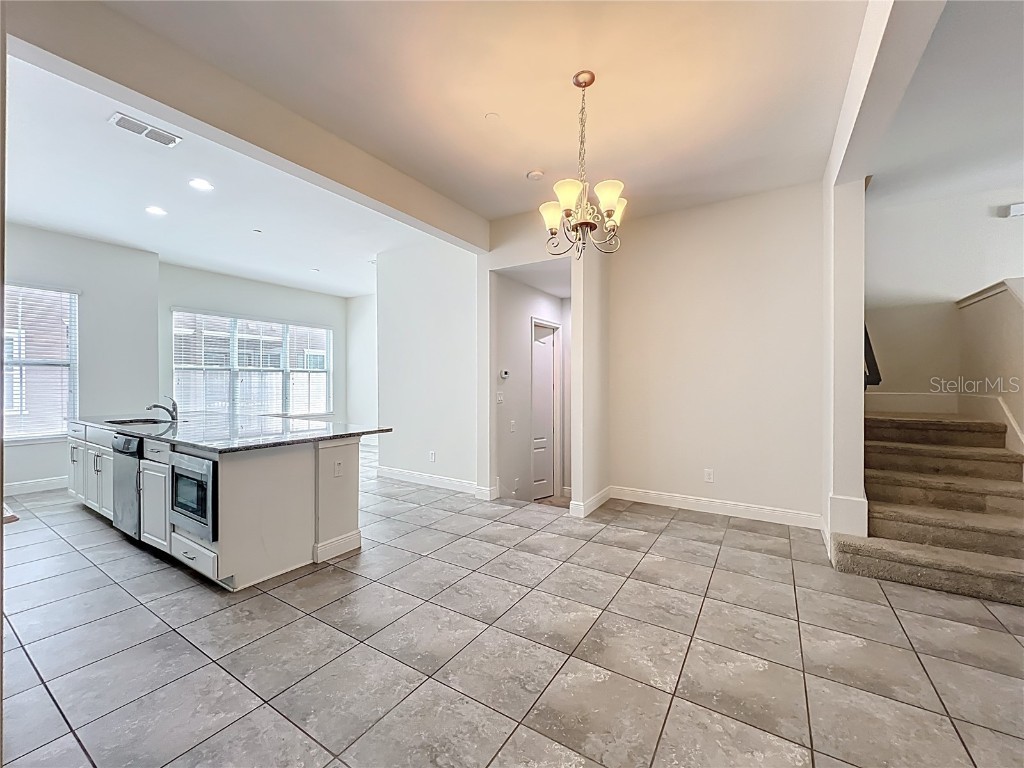 561 Scotia Place Orlando FL 32806 O6340212 image13