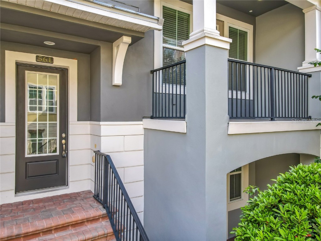 561 Scotia Place Orlando FL 32806 O6340212 image2