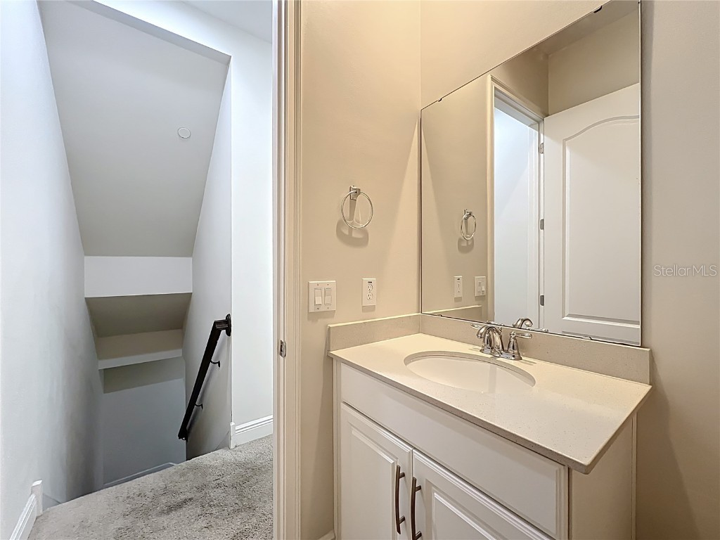 561 Scotia Place Orlando FL 32806 O6340212 image31