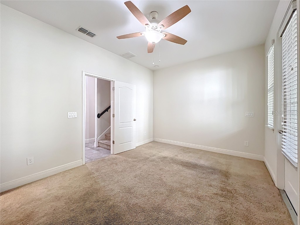 561 Scotia Place Orlando FL 32806 O6340212 image38