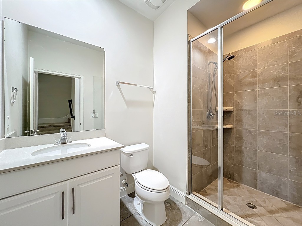 561 Scotia Place Orlando FL 32806 O6340212 image41