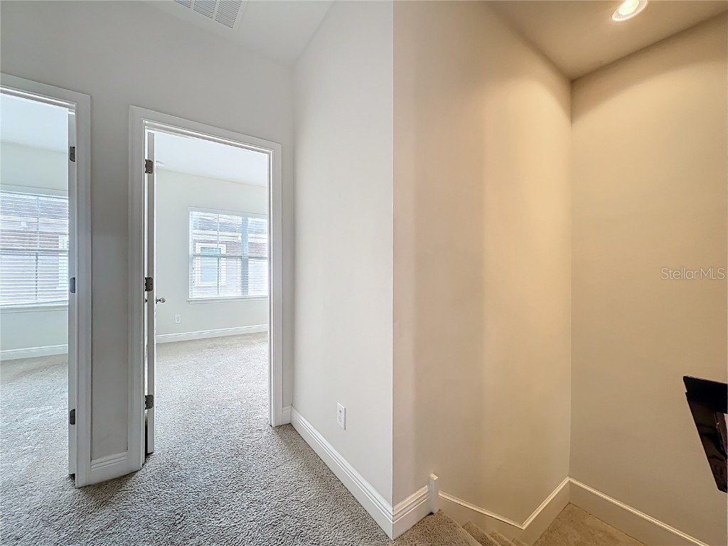 561 Scotia Place Orlando FL 32806 O6340212 image46