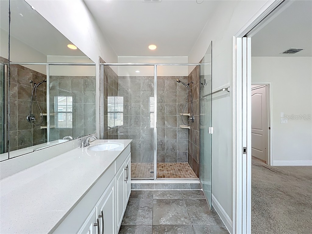 561 Scotia Place Orlando FL 32806 O6340212 image55