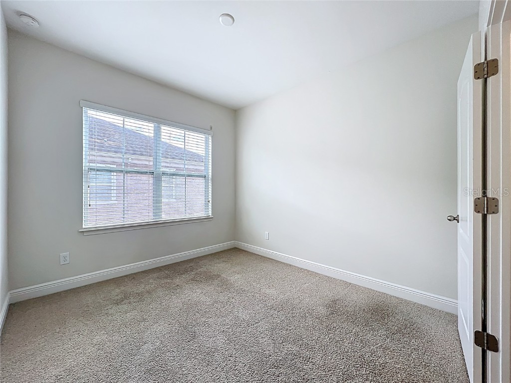 561 Scotia Place Orlando FL 32806 O6340212 image59