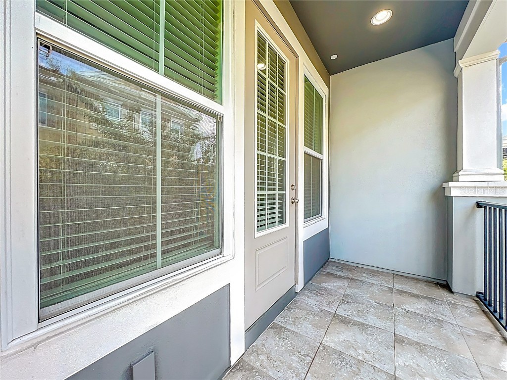 561 Scotia Place Orlando FL 32806 O6340212 image69