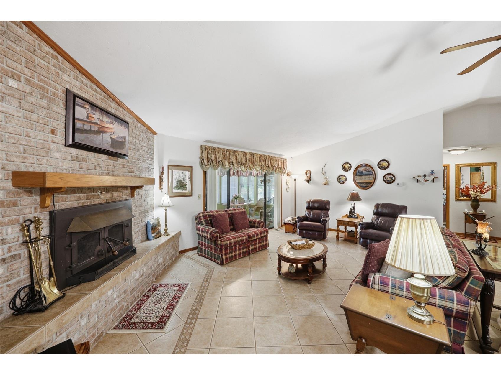 561 SE 28th Street Melrose FL 32666 GC541182 image16