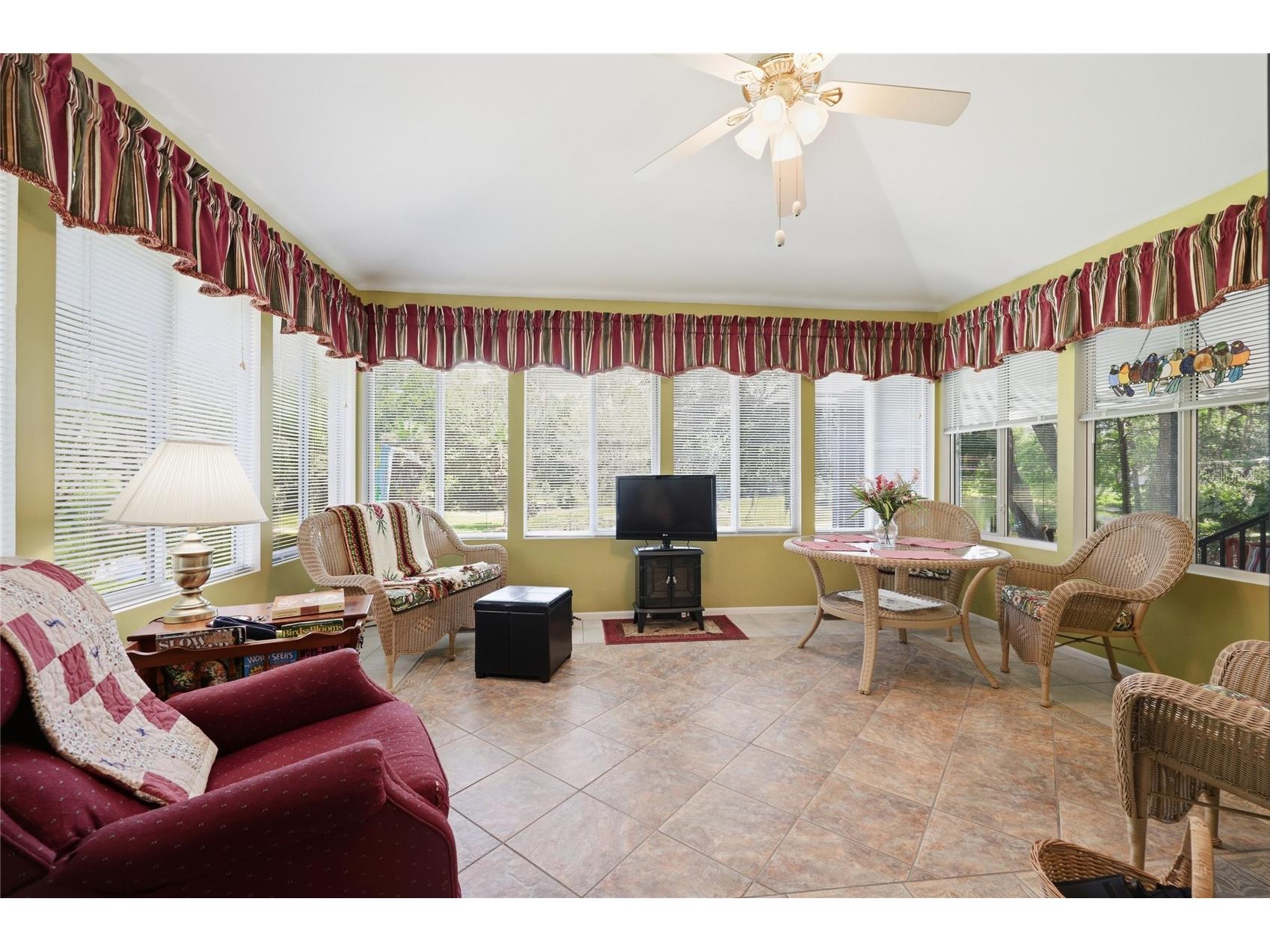 561 SE 28th Street Melrose FL 32666 GC541182 image38