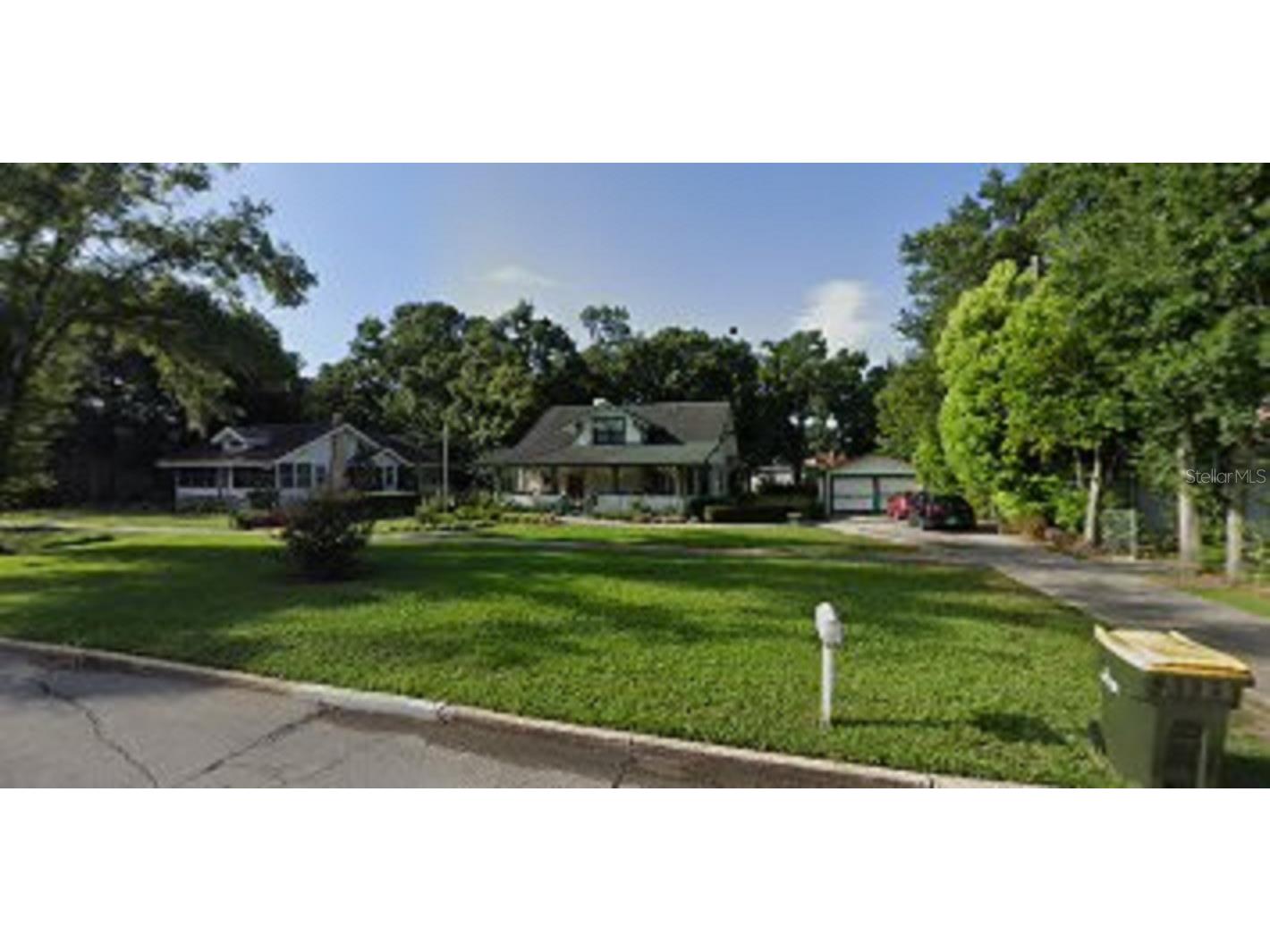 561 W Minneola Avenue Clermont FL 34711 J973386 image1