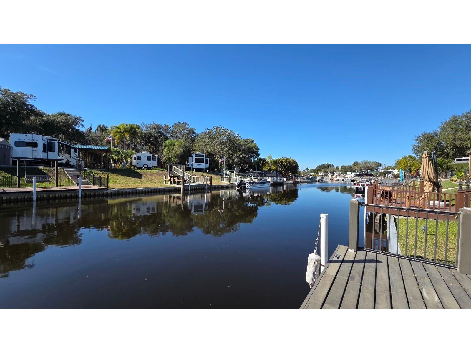 561 Waterway Drive River Ranch FL 33867 - KISSIMMEE RIVER TB8470268 image2