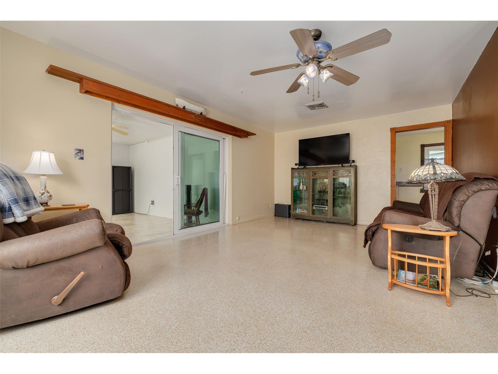 5610 19th Avenue S Gulfport FL 33707 TB8515725 image4