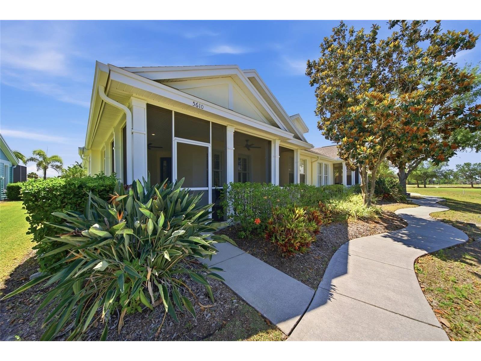 5610 Golden Isles Drive Apollo Beach FL 33572 TB8527248 image1
