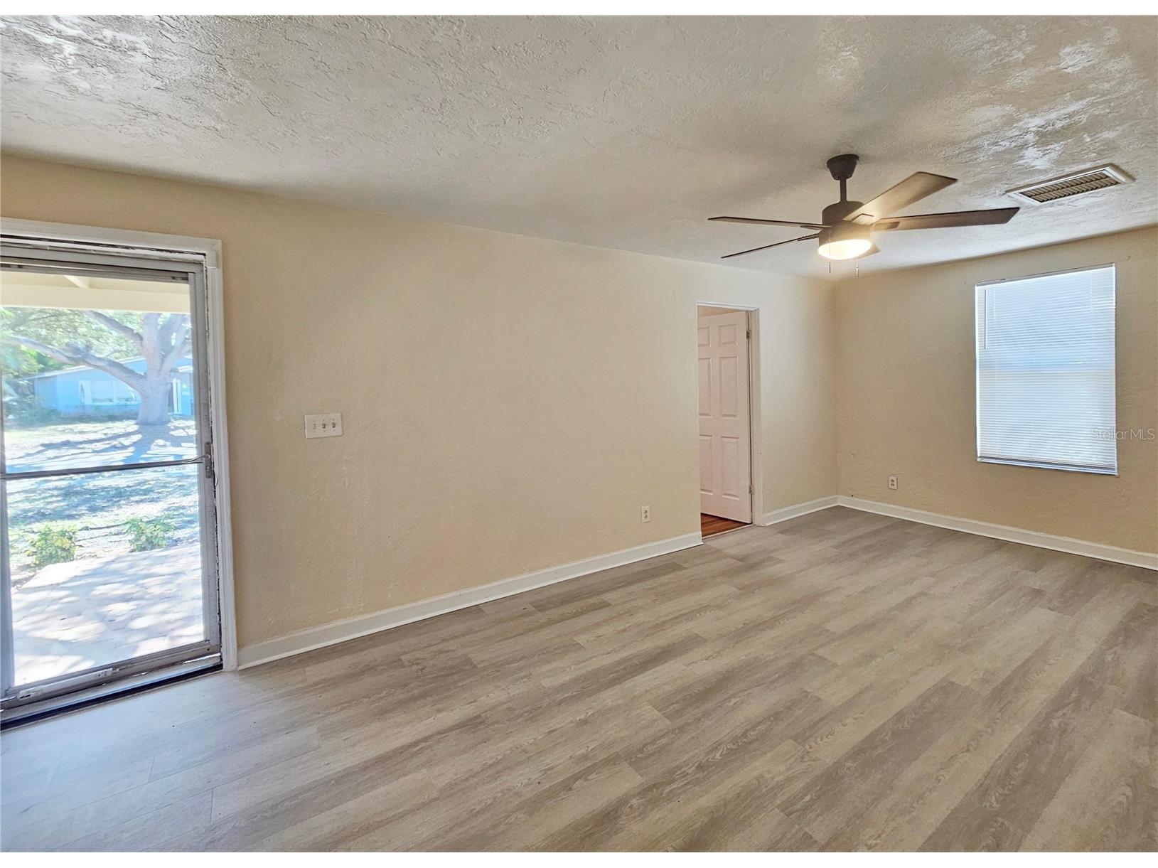 5610 Kelly Drive N Saint Petersburg FL 33703 TB8479162 image5