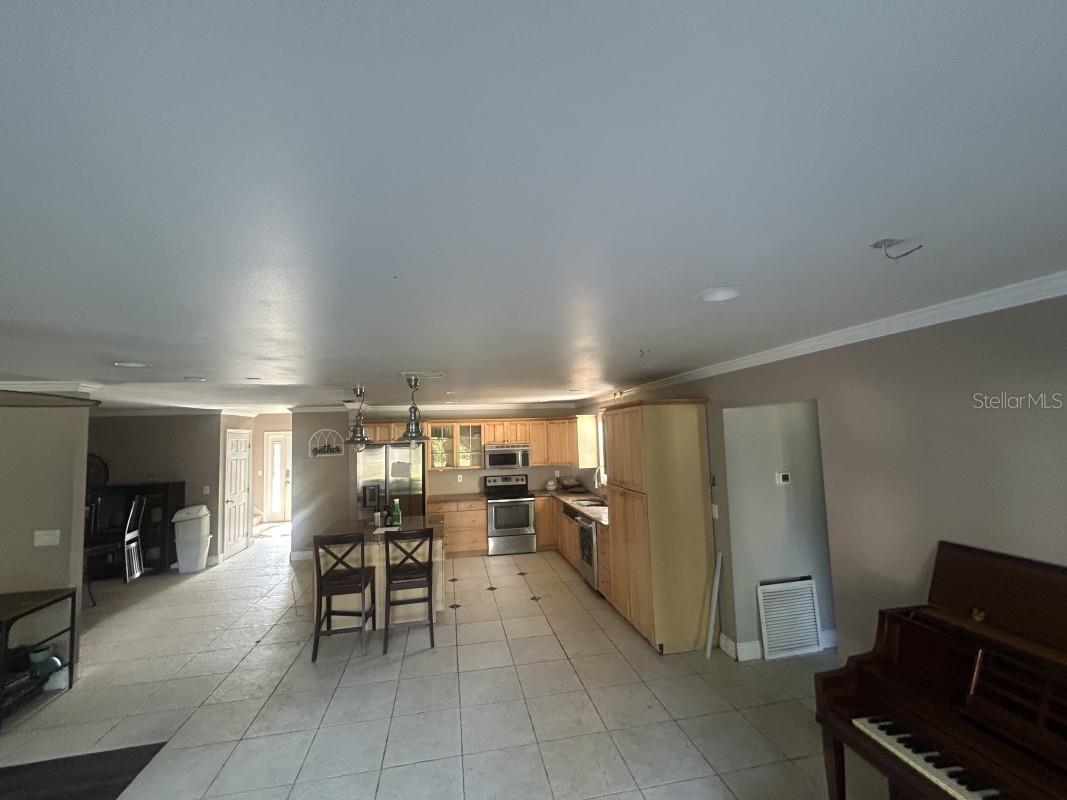 5610 Middle Avenue Sarasota FL 34243 A4694925 image17
