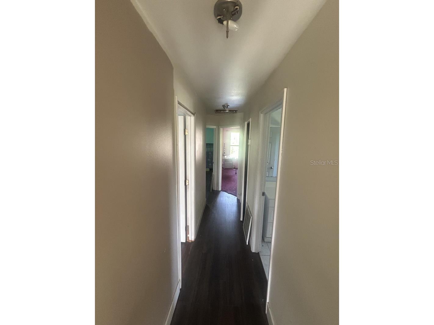 5610 Middle Avenue Sarasota FL 34243 A4694925 image20