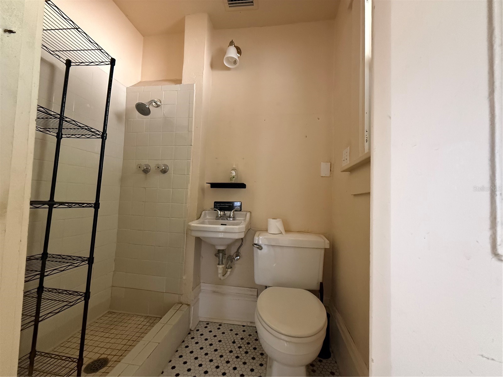 5610 N Nebraska Avenue Tampa FL 33604 TB8474724 image26