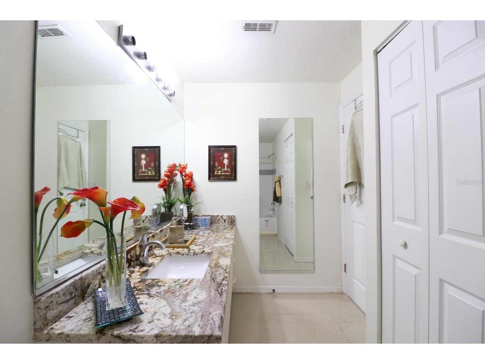 5610 Pinnacle Heights Circle #107 Tampa FL 33624 TB8497750 image5