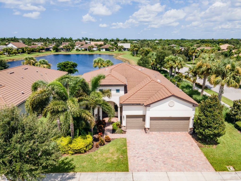 5610 Rain Lily Court Sarasota FL 34238 A4631416 image1