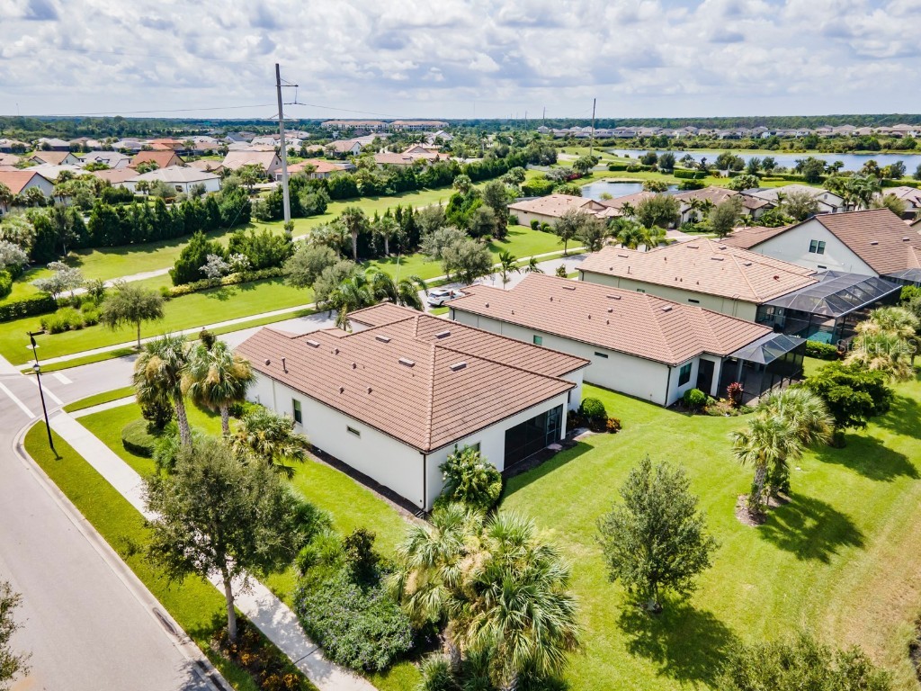 5610 Rain Lily Court Sarasota FL 34238 A4631416 image4