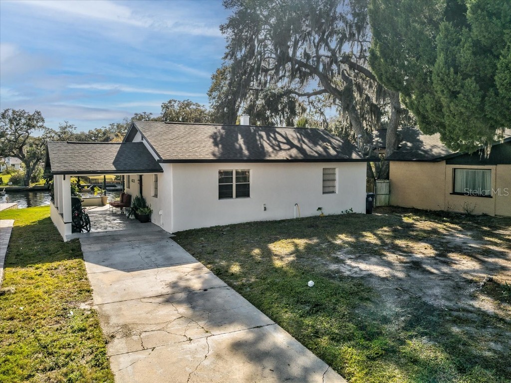 5610 Riverview Drive New Port Richey FL 34652 - PITHLACHASCOTEE RIVER W7860971 image1
