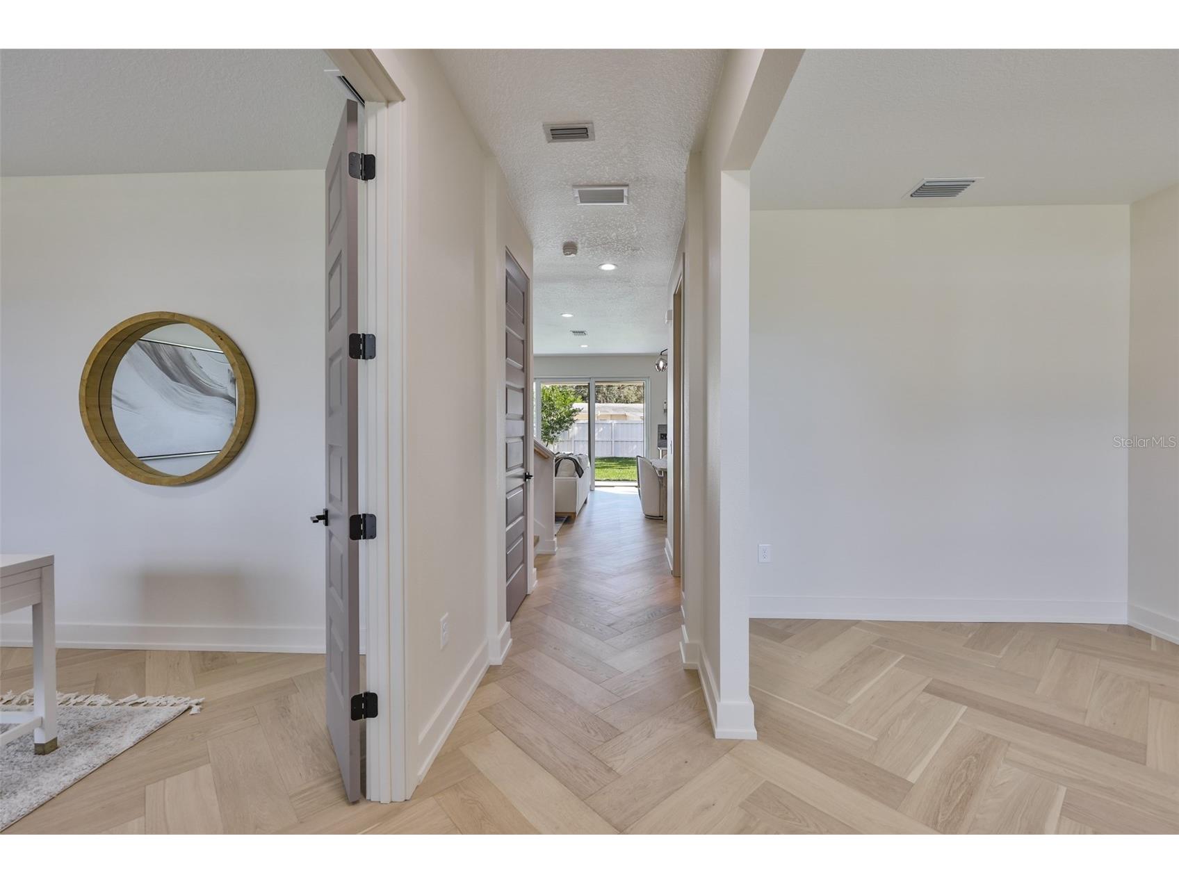 5610 S Sheridan Road Tampa FL 33611 TB8462973 image11